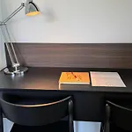 Apartament White House Con Posti Auto Mediolan
