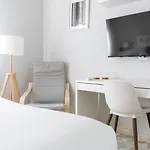 Apartment Contrasti - Black & White *