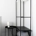 Contrasti - Black & White Apartment *