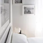 Apartment Contrasti - Black & White *