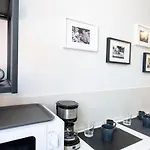 Contrasti - Black & White Mailand