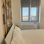 Urban Lounge