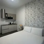 Urban Lounge شقة