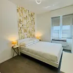 Urban Lounge