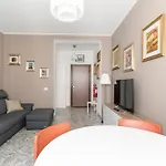 Appartamento Guesthost - M1 Pasteur With Balcony