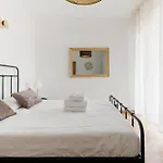 Appartamento Guesthost - M1 Pasteur With Balcony *