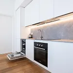 Splendid One Bedroom De Angeli 2nd Fl - Mirable Pm アパート *
