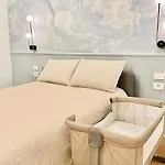 Casa Angelo Design Flat - Milan, Porta Venezia, 3 Metro Stops Duomo アパート *
