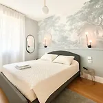 Casa Angelo Design Flat - Milan, Porta Venezia, 3 Metro Stops Duomo アパート *