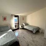 Quarto em Acomodações Particulares Stella's *