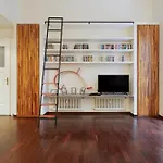 Guesthost - Modern And Cozy Near Amendola M1 Apartman Milánó