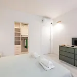 La Casa Sul Naviglio Di Debora 아파트