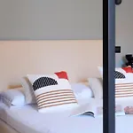 アパート Comecasa Sforza Chic -10 Min Walk From Duomo *