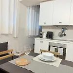 Welcome To Prestige Nel Cuore Di * Milan