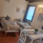 Monolocale Deluxe Anita Abbadesse M3-m5 Zara 3* Mediolan