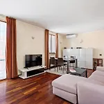 Ampia Casa Su Due Piani, A Pochi Minuti Dai Navigli E Metro Appartement *