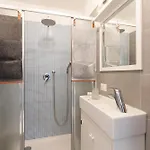 Guesthost - Mm Tolstoj - Apartamento Milán