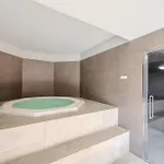 Giaxtower Gym & Pool Skyline View 20' Piano *