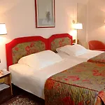 Regina Hotel