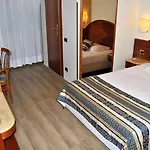 Hotell Mokinba Baviera 4*