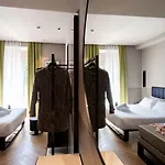 Heart Otel