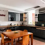 Apartment Youhosty - Secret Garden Mailand