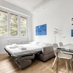 شقة Joivy Stylish 2-bedroom Flat Near Citylife District