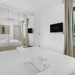 Dreaming With Parking L15 Milán