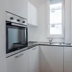 Aristotele Building - B Apartamento *