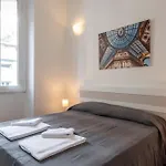 Aristotele Building - B Apartamento