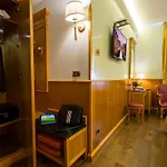 Hotel Vittoria 4*