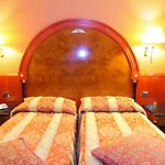 Vittoria 4*