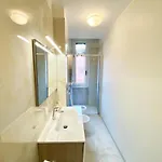 Penthouse With Panoramic Terrace-8 Minutes From The Duomo Апартаменты Милан