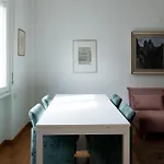 Cozy Two Bedrooms Fiera - Mirable Pm Μιλάνο