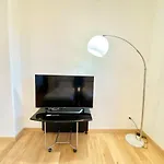 Penthouse With Panoramic Terrace-8 Minutes From The Duomo Апартаменты *