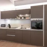Fabbri Palace - B アパート *