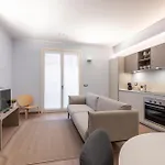 Fabbri Palace - B ミラノ