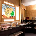 Hotel Mentana, By R Collection