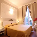 Charly Hotel 3*