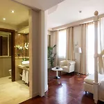 Otel Silver 4*
