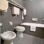 Siloe 3* Milánó
