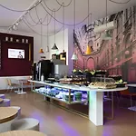 Sant'ambrogio 3* Milan