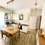 Chic Zona Navigli Apartament *