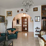 Attico Lux - Penthouse Near The Metro With Garage *