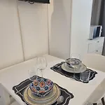 Apartamento Monolocale Arte E Marmo