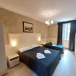 Aurelia 2* Milano