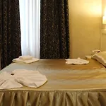 Aurelia Hotell