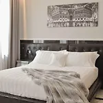 The Unique Brera 4* Mediolan