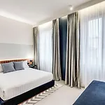 Отель Sospeso Boutique Милан