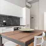 Easyhomes - Botta Lejlighed *